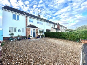 4 bedroom semi-detached house for sale in Park Lane, Duston, Northampton NN5