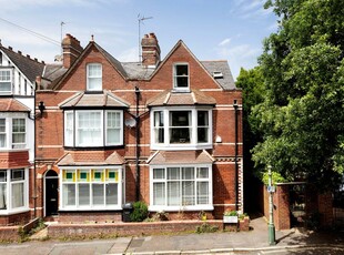 4 bedroom terraced house for sale in Barnardo Road, Exeter, Devon, EX2
