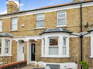 4 bedroom terraced house for sale in St. Marys Road, East Oxford, OX4