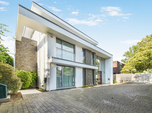 5 bedroom detached house for sale in Copse Hill, Wimbledon, SW20