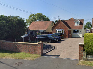 5 bedroom detached house for sale in Jubilee Avenue, Broomfield, Chelmsford, CM1