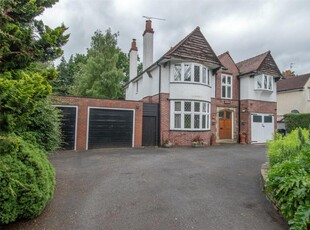 5 bedroom detached house for sale in Salisbury Road, Moseley, Birmingham, B13