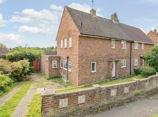 5 bedroom semi-detached house for sale in Fox Lane, Winchester, SO22