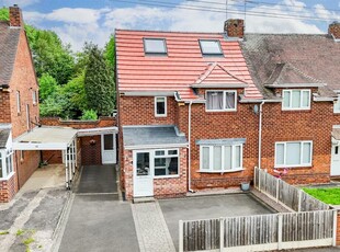 5 bedroom semi-detached house for sale in Ridgeway Close, West Bridgford, Nottinghamshire, NG2 6HL, NG2