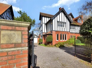 5 bedroom semi-detached house for sale in Walton Road, Stockton Heath, Warrington, WA4