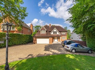 6 bedroom detached house for sale in Homestead Road, Chelsfield Park, Orpington, BR6
