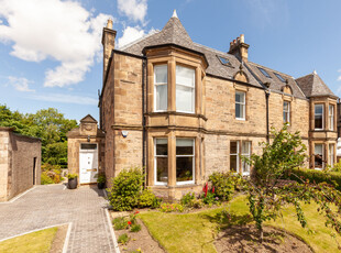 6 bedroom semi-detached house for sale in Cluny Gardens, Edinburgh, EH10