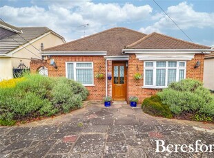 Bungalow for sale in The Crescent, Upminster RM14