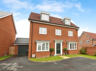 Detached house for sale in Goodwin Close, Braintree CM7
