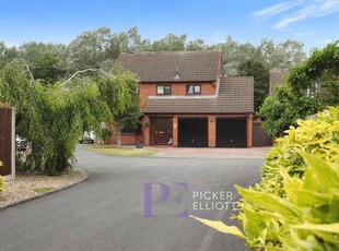 Detached house for sale in White Close, Broughton Astley, Leicester LE9