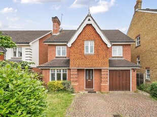 Detached house to rent in Hayward Road, Thames Ditton KT7