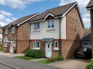 Detached house to rent in Knaphill, Surrey GU21