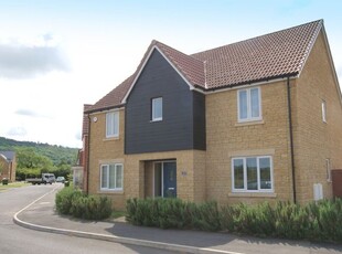 Detached house to rent in Sharing Grove, Bishops Cleeve, Cheltenham GL52