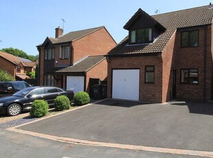 Detached house to rent in St. Marys Close, Burton-On-The-Wolds, Loughborough LE12