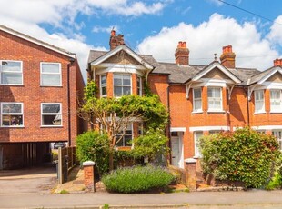 End terrace house for sale in Cross Oak Road, Berkhamsted HP4