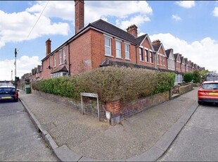 End terrace house to rent in 47 East Ham Road, Littlehampton, West Sussex BN17