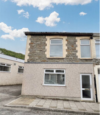 End terrace house to rent in Islwyn Street, Cwmfelinfach, Ynysddu NP11