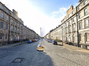 Flat to rent in 5, Great King Street, Edinburgh EH3