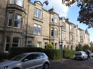 Flat to rent in Morningside Gardens, Morningside, Edinburgh EH10