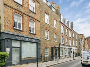 Flat to rent in Trident Place, Old Church Street, London SW3