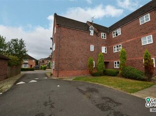Flat to rent in Tythe Barn Lane, Shirley, Solihull, West Midlands B90