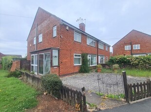 Flat to rent in Yarningale Road, Willenhall, Coventry CV3