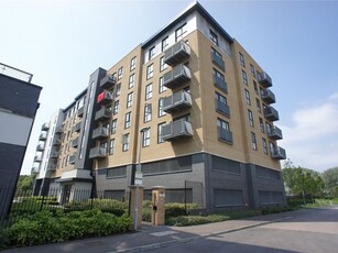 Flat to rent - Little Brights Road, Belvedere, DA17