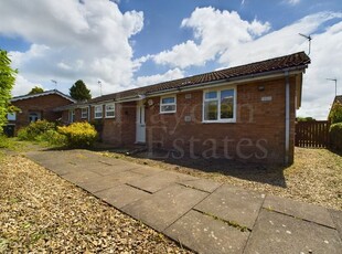 Semi-detached bungalow to rent in The Beeches, Mamble, Kidderminster DY14