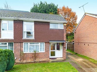Semi-detached house to rent in Ferndale Avenue, Reading, Berkshire RG30