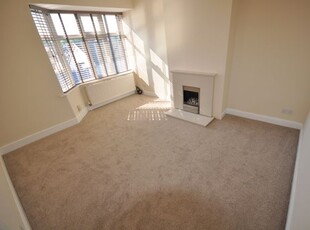 Semi-detached house to rent in Hood Street, Mapperley Park, Nottingham NG5