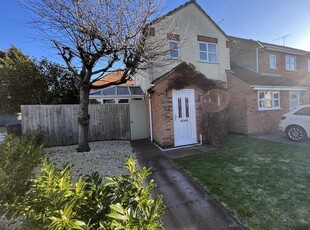 Semi-detached house to rent in Woodbank, Burbage, Hinckley LE10