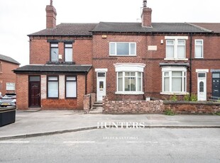Terraced house to rent in Castleford Road, Normanton WF6