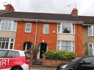 Terraced house to rent in King Edward Road, Abington, Northampton NN1