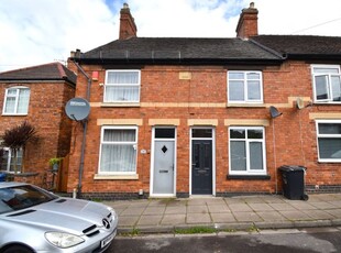 Terraced house to rent in Prospect Street, Tamworth B79