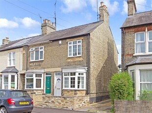 Terraced house to rent in The Old Maltings, Ditton Walk, Cambridge CB5