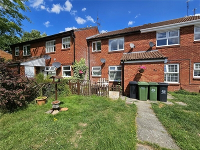 1 bedroom maisonette for sale in Northleach Close, Worcester, Worcestershire, WR4