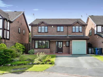 5 bedroom detached house for sale in Buxton Close, Warrington, WA5