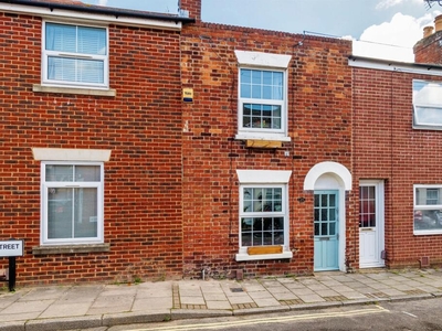 2 bedroom terraced house for sale in Liverpool Street, Southampton, SO14