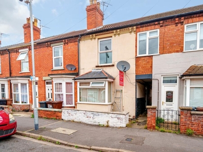 3 bedroom terraced house for sale in Kirkby Street, Lincoln, Lincolnshire, LN5