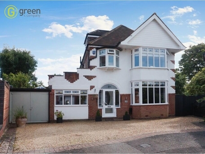 4 bedroom detached house for sale in Nadin Road, Sutton Coldfield, B73