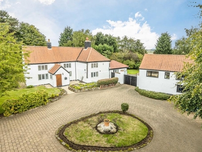 4 bedroom detached house for sale in The Manor House, High Street, Austerfield, Doncaster, South Yorkshire, DN10 6QZ, DN10
