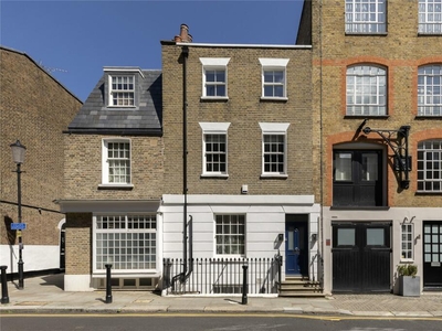 4 bedroom terraced house for sale in Old Church Street, London, SW3