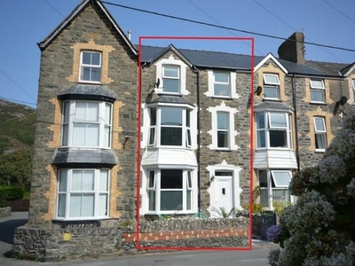 5 bedroom terraced house for sale Barmouth, LL42 1HL