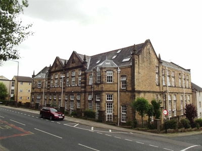 2 bedroom flat for sale in The Hastings, Lancaster, Lancashire, LA1