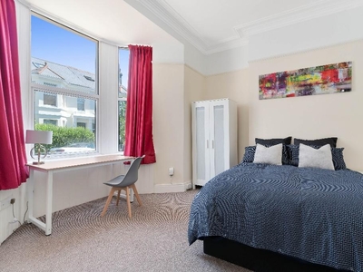 2 bedroom ground floor flat for rent in Baring Street, Plymouth, Devon, PL4