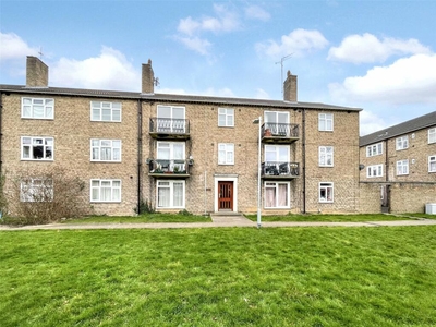 3 bedroom apartment for sale in Gosbrook Road, Caversham, Reading, Berkshire, RG4