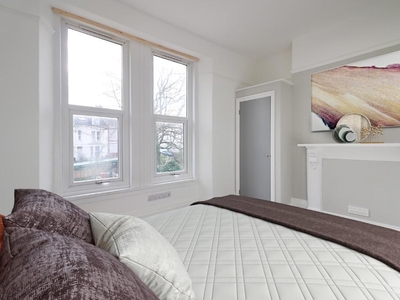 3 bedroom flat for rent in Alexandra Road, Plymouth, Devon, PL4