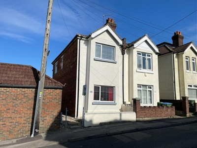 3 bedroom semi-detached house for sale in Wodehouse Road, Southampton, SO19