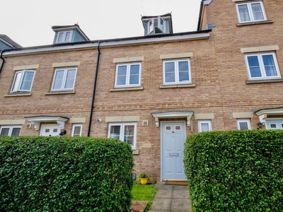 3 bedroom terraced house for sale in Mostyn Square, Llanishen, Cardiff, CF14