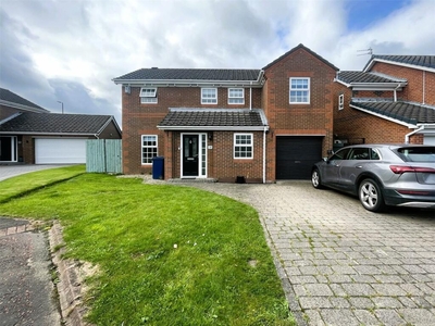 4 bedroom detached house for sale in Alcroft Close, Newcastle Upon Tyne, NE5